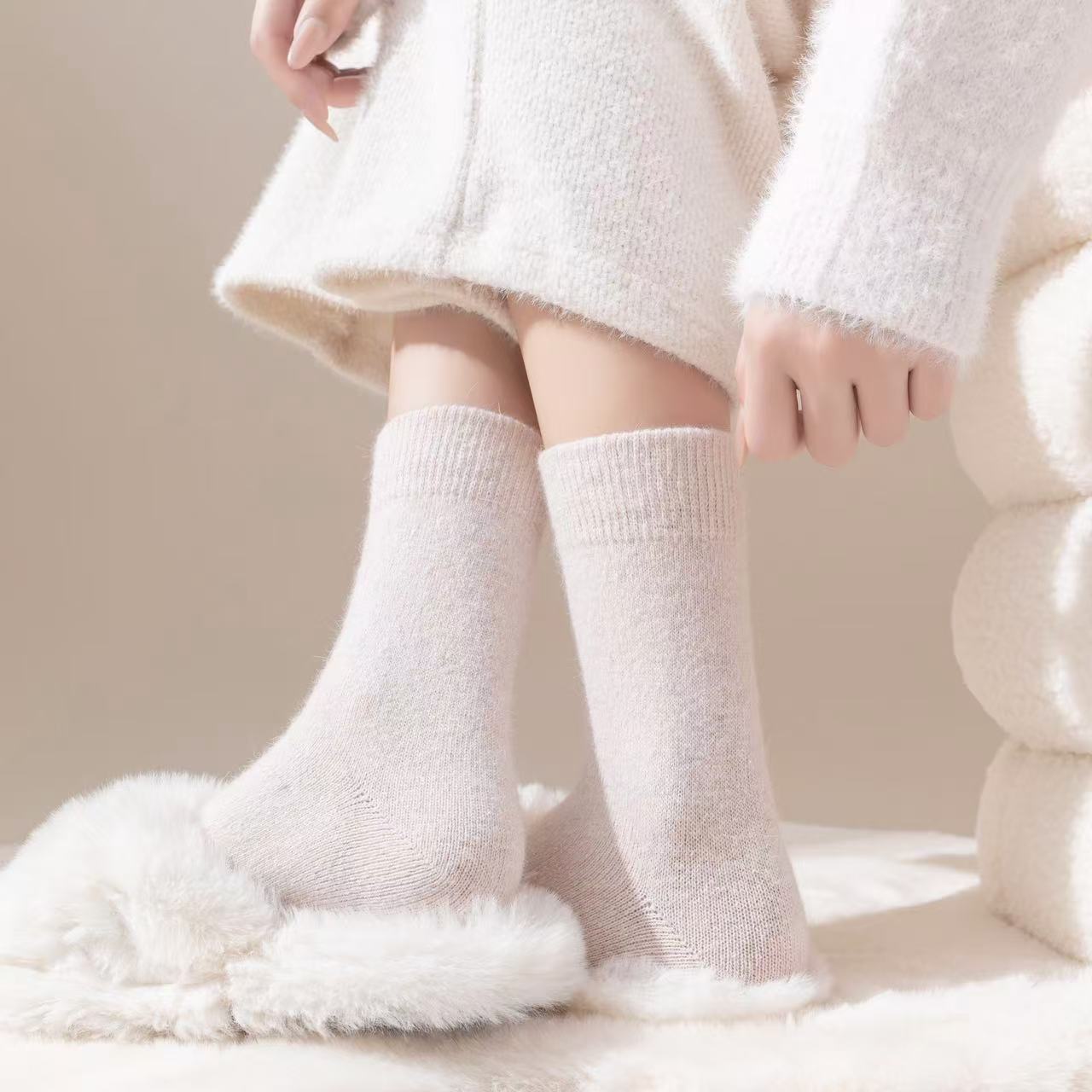 Thickened Cashmere Socks for Men and Women Warm Winter Woolen Socks