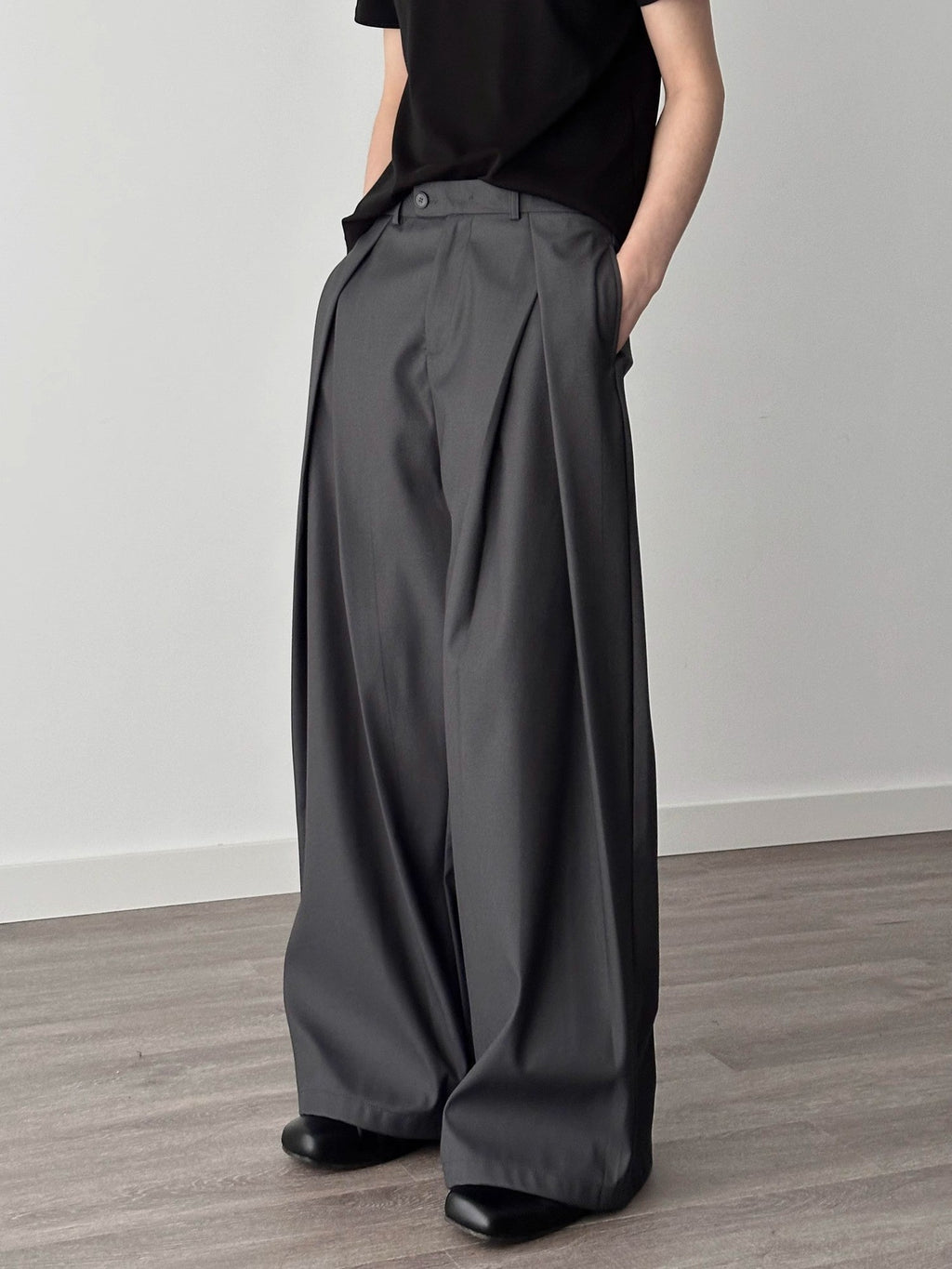 Men's Pleated Wide-Leg Casual Trousers