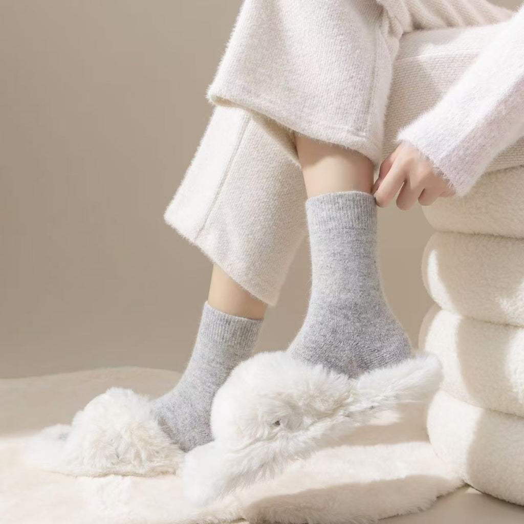 Thickened Cashmere Socks for Men and Women Warm Winter Woolen Socks