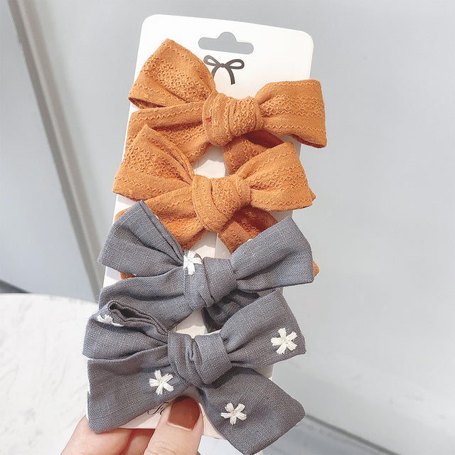 4 Pieces Set Of Fashionable And Sweet Hair Clips