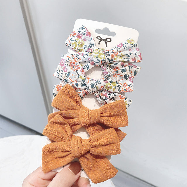 4 Pieces Set Of Fashionable And Sweet Hair Clips