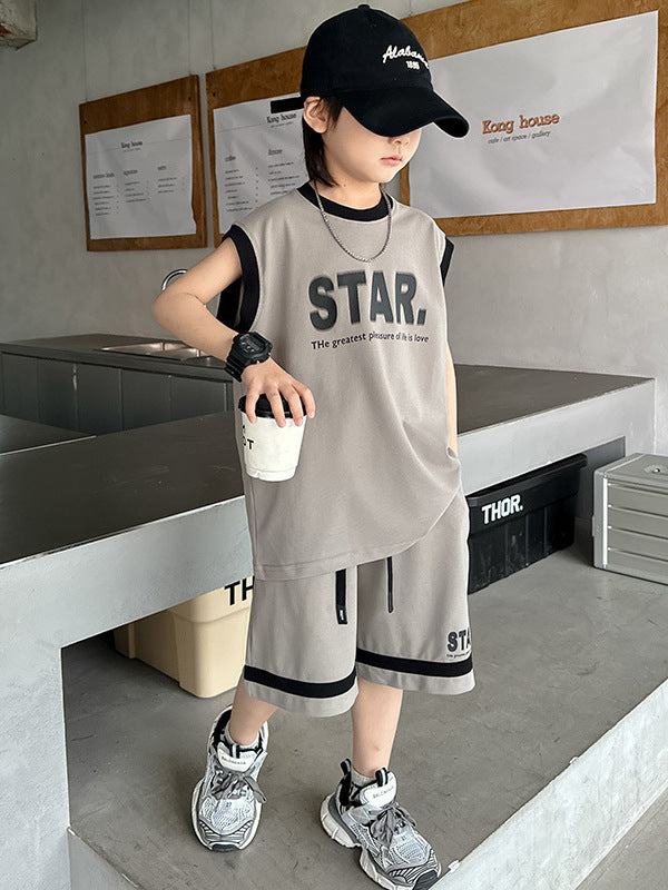 Boys' Sleeveless suit