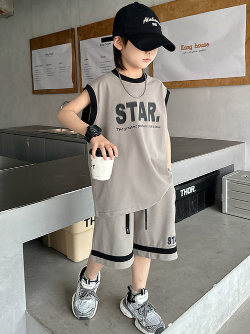 Boys' Sleeveless suit
