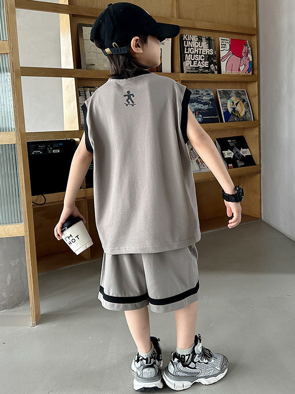 Boys' Sleeveless suit